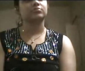 রক্ত, এলেনা, চুদা চুদির ভিডিও রান্নাঘর 2006